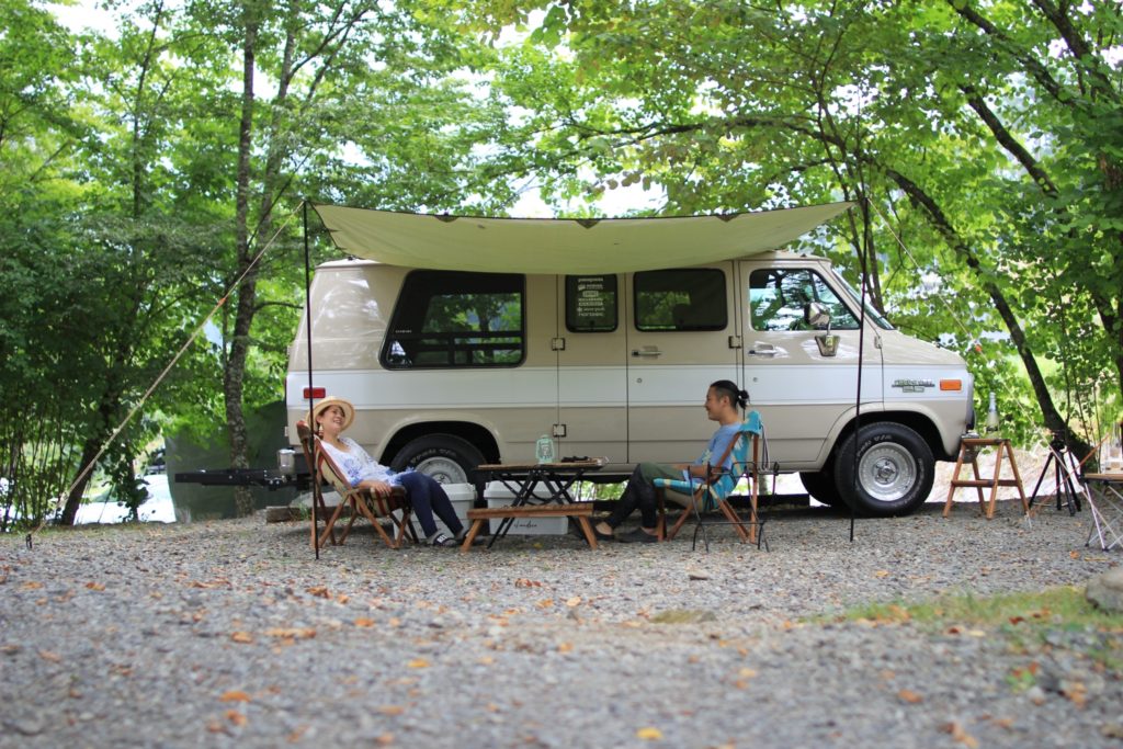 アメ車キャンプ 私たちがアメ車 キャンプにハマるワケとは 脱サラさいとう夫婦 ブログ オフィシャル